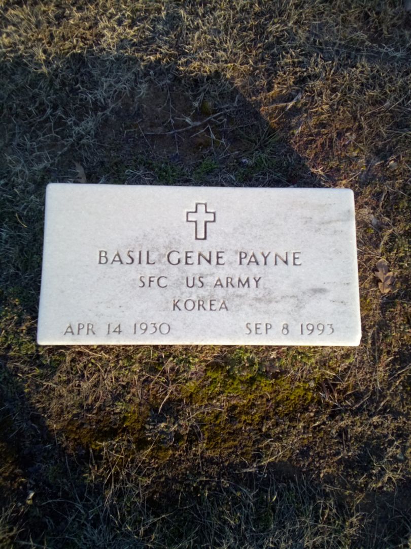 Basil Gene Payne's grave. Photo 1