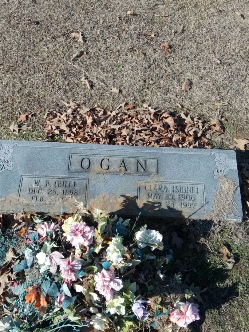W. B. "Bill" Ogan's grave. Photo 1